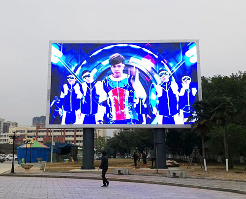 Chuyên lắp màn hình LED tại Hải Phòng