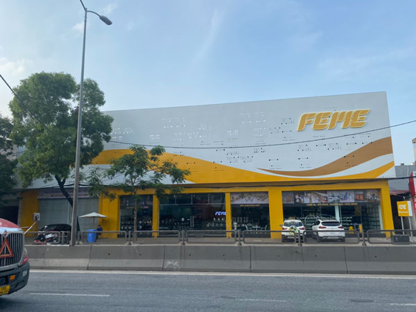 Làm biển quảng cáo cho Showroom siêu thị đồ gia dụng FEME