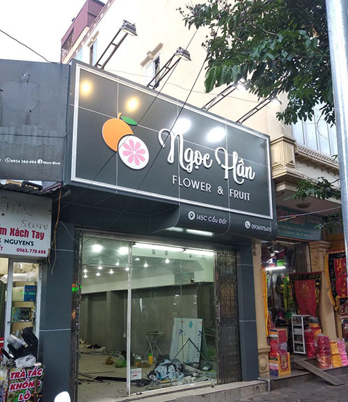 Biển hiệu cửa hàng Ngọc Hân, Hải Phòng
