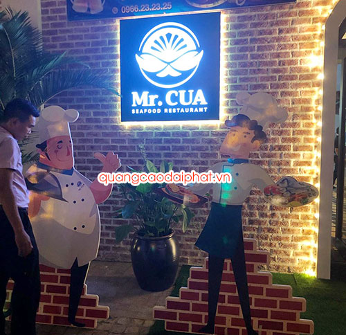Biển nhà hàng Mr. Cua