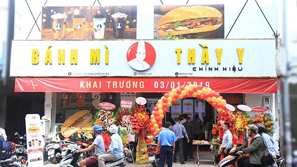 Mẫu biển quảng cáo bánh mỳ nổi bật thu hút thực khách