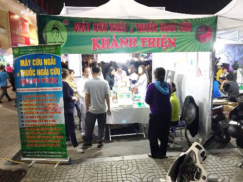 Cổng hội chợ Y dược Khánh Thiện